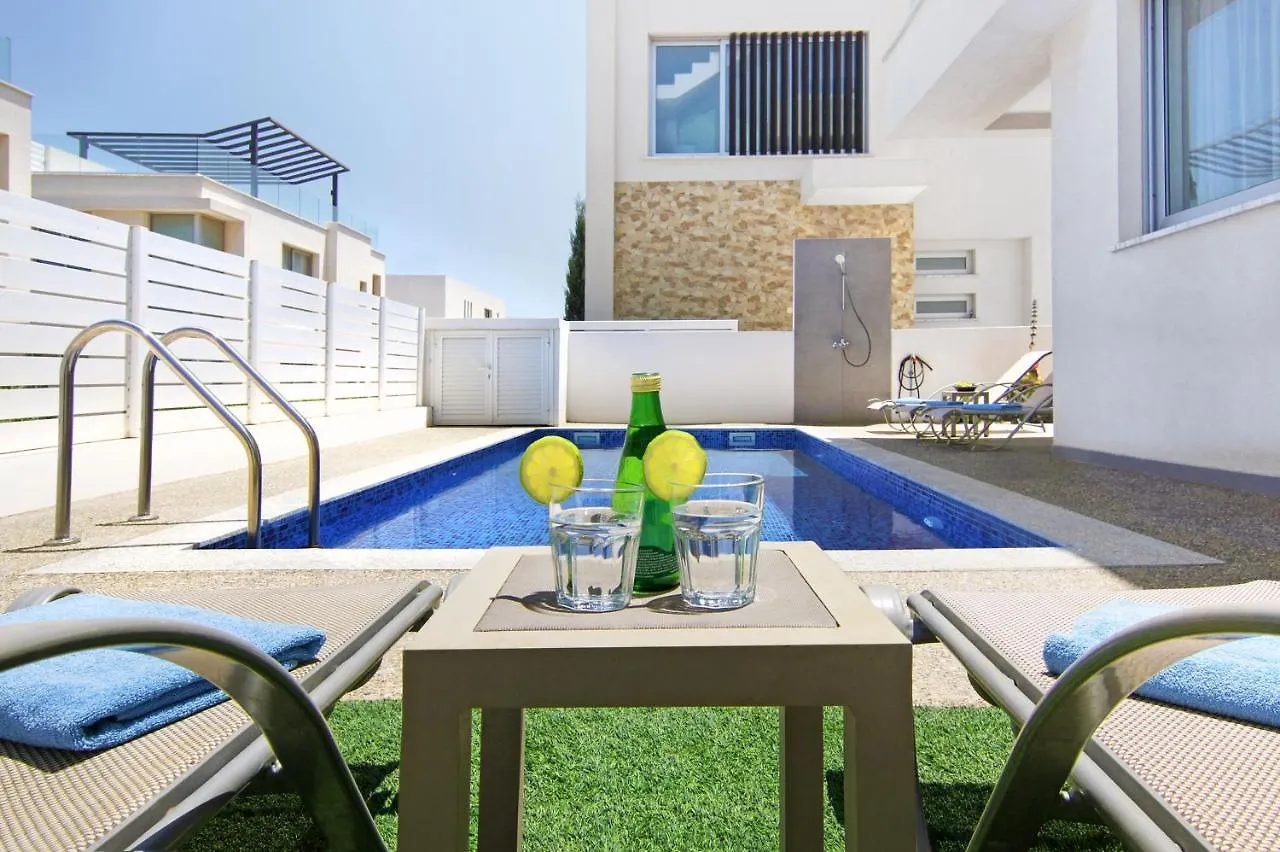 Dom wakacyjny Villa Selena Protaras Cypr